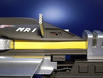 Amazon | フューチャーモデルズ BIG SCALE ウルトラセブン 地底戦車 Amazon | フューチャーモデルズ BIG SCALE ウルトラセブン 地底戦車